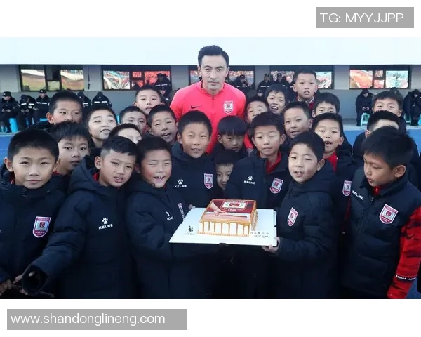 足球明星童子军的成长之路与未来发展展望 足球明星童子军的成长之路与未来发展展望